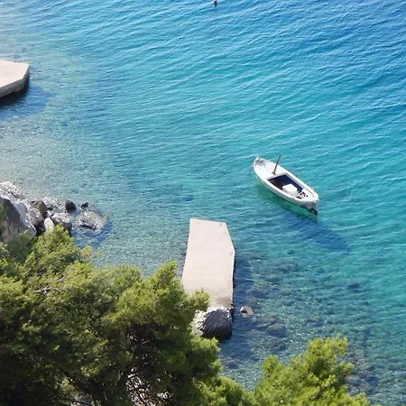 Seafront Nemira Apartment Omiš