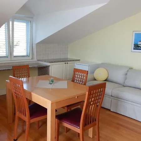 Appartement Seafront Nemira *
