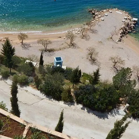 Seafront Nemira Appartement